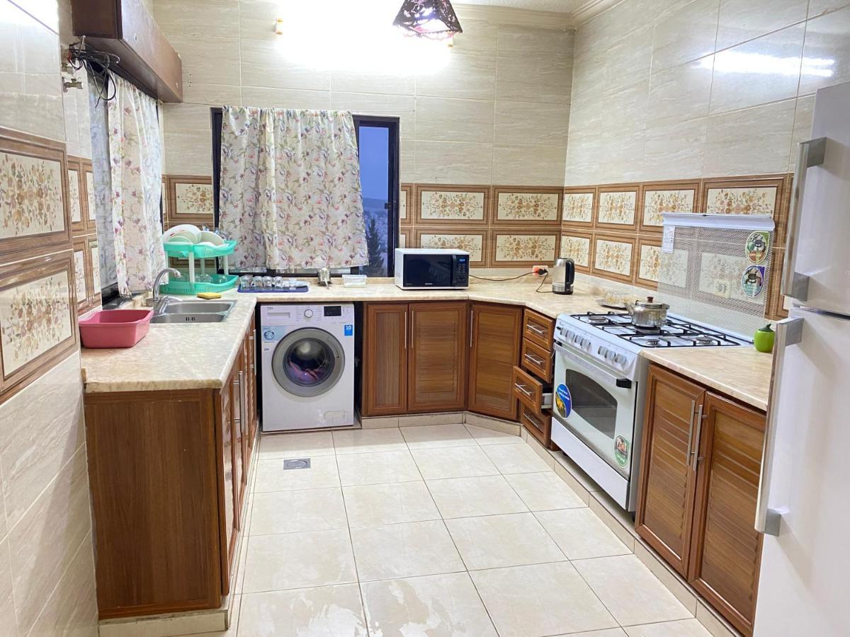 Jerash Gate Apartment Jarash Ngoại thất bức ảnh